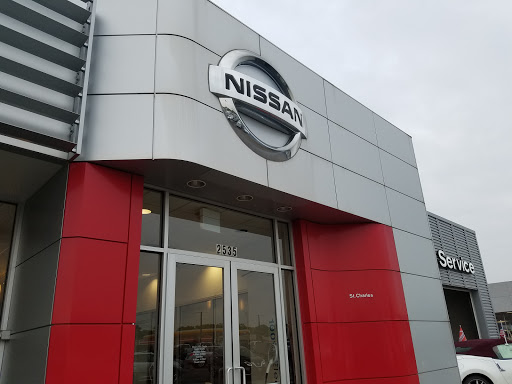 Car Dealer «Nissan of St. Charles», reviews and photos, 2535 E Main St, St Charles, IL 60174, USA