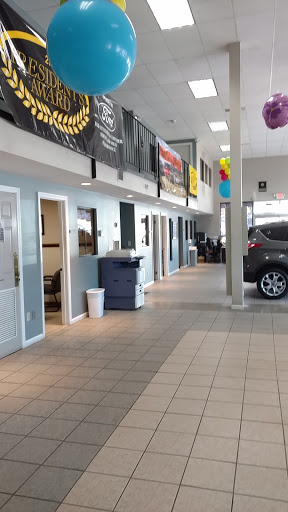 Ford Dealer «Lamoureux Ford», reviews and photos, 366 E Main St, East Brookfield, MA 01515, USA