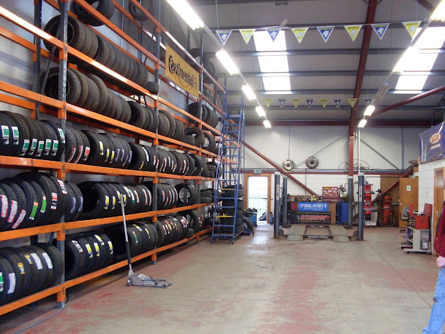 Clydesmill Tyres - Auto repair shop