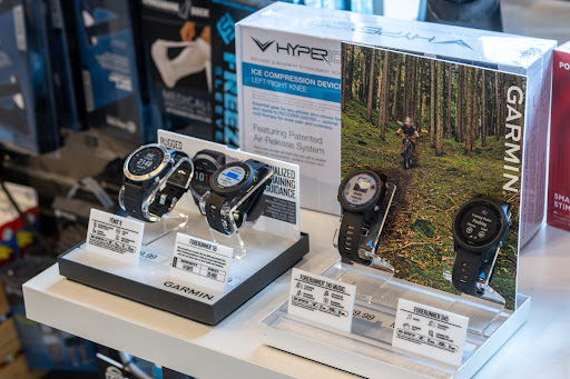 Running Store «Road Runner Sports», reviews and photos, 490 Broad St Suite 1, Shrewsbury, NJ 07702, USA