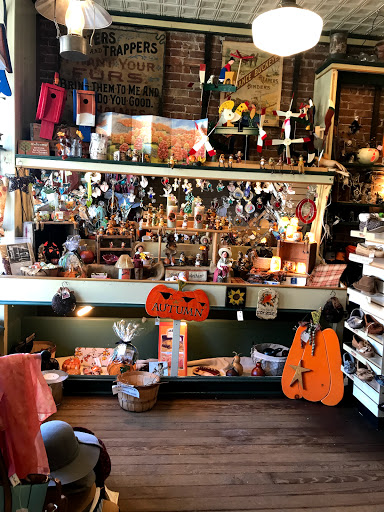 Gift Shop «Canal Towne Emporium», reviews and photos, 107 Sullivan St, Wurtsboro, NY 12790, USA