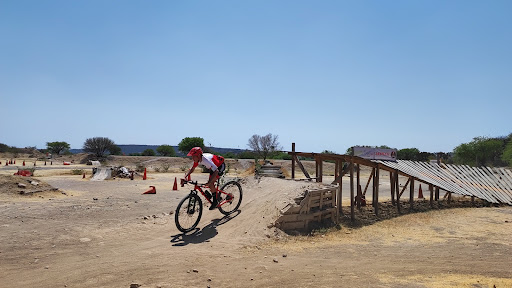 METEORO BIKE PARK