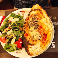 Plats et boissons du Restaurant italien Pizza Folli's à Toulon - n°15