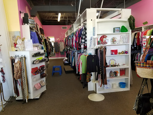 Thrift Store «CHS Upscale Thrift Shop benefiting Childrens Home Society», reviews and photos
