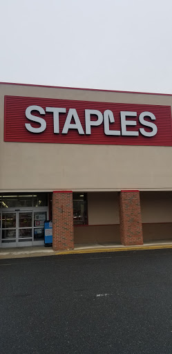 Office Supply Store «Staples», reviews and photos, 701 NJ-70, Marlton, NJ 08053, USA