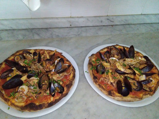 Il re della pizza in Partinico, Città Metropolitana di Palermo