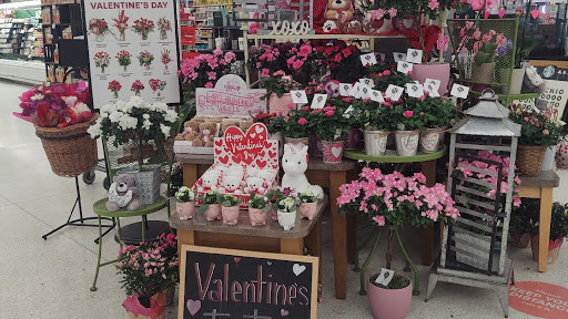 Supermarket «Hy-Vee», reviews and photos, 2453 N Court St, Ottumwa, IA 52501, USA