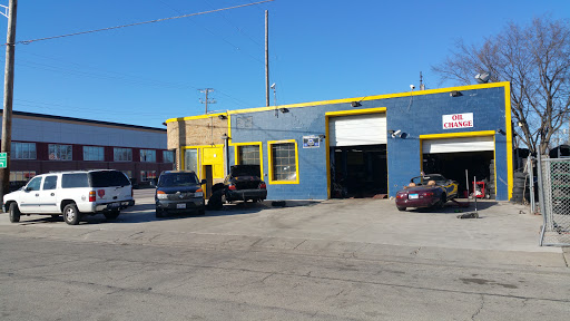 Auto Repair Shop «Chicago Discount Tires», reviews and photos, 3101 Mannheim Rd, Franklin Park, IL 60131, USA