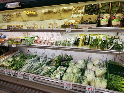 Korean Grocery Store «Seoul Supermarket», reviews and photos, 1204 W Dundee Rd, Buffalo Grove, IL 60089, USA