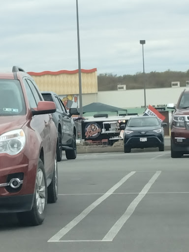 Supermarket «Giant Eagle Supermarket», reviews and photos, 2650 Constitution Blvd, Beaver Falls, PA 15010, USA