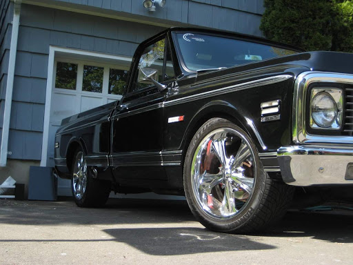 Chevrolet Dealer «H & L Chevrolet», reviews and photos, 1416 Post Rd, Darien, CT 06820, USA