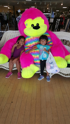 Thrift Store «Thrift 2 Gift», reviews and photos, 900 E Chatham St, Cary, NC 27511, USA