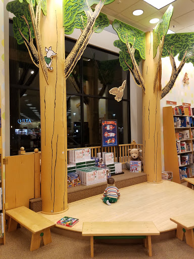 Shopping Mall «Westwood Village», reviews and photos, 2600 SW Barton St, Seattle, WA 98126, USA