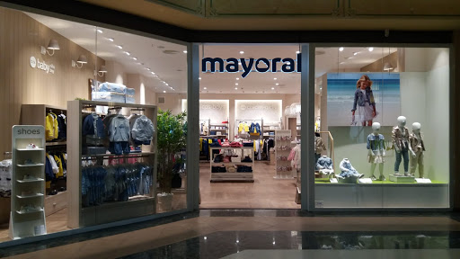 Mayoral - Tienda de Ropa Infantil y para Bebés -  - Av. del Rey Juan Carlos I, S/N, 29740 Torre del Mar, Málaga, España