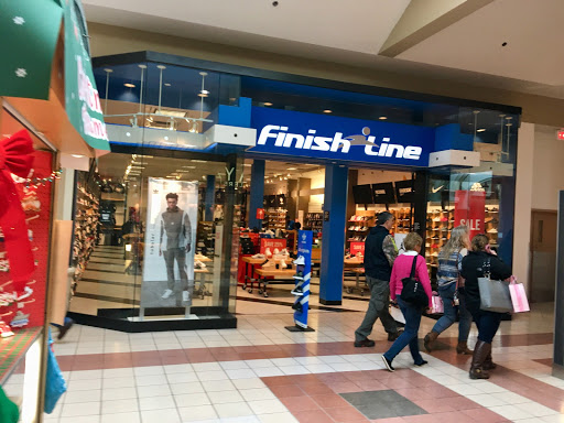 Shoe Store «Finish Line», reviews and photos, 10101 Brook Rd, Glen Allen, VA 23059, USA