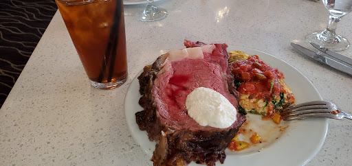 Steak House «Eighteen at the Radisson», reviews and photos, 668 W 5th St, Covington, KY 41011, USA