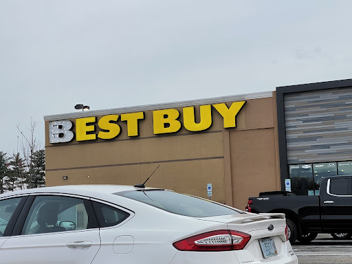 Electronics Store «Best Buy», reviews and photos, 1500 S Willow St, Manchester, NH 03103, USA