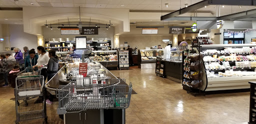 Grocery Store «Lunds & Byerlys Roseville», reviews and photos, 1601 County Rd C West, Roseville, MN 55113, USA