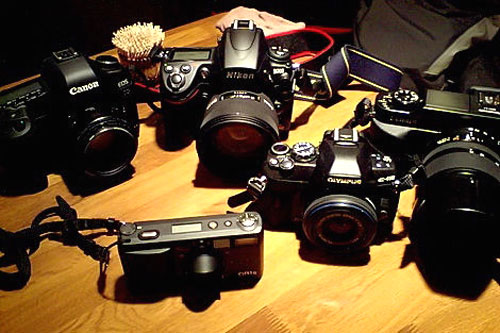 Thu mua máy ảnh máy quay ống kính cũ