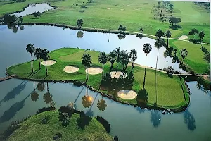 Silver Lakes Golf Club. image
