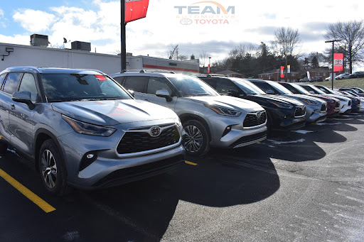 Used Car Dealer «Team Toyota», reviews and photos, 905 Brady Ave, Steubenville, OH 43952, USA