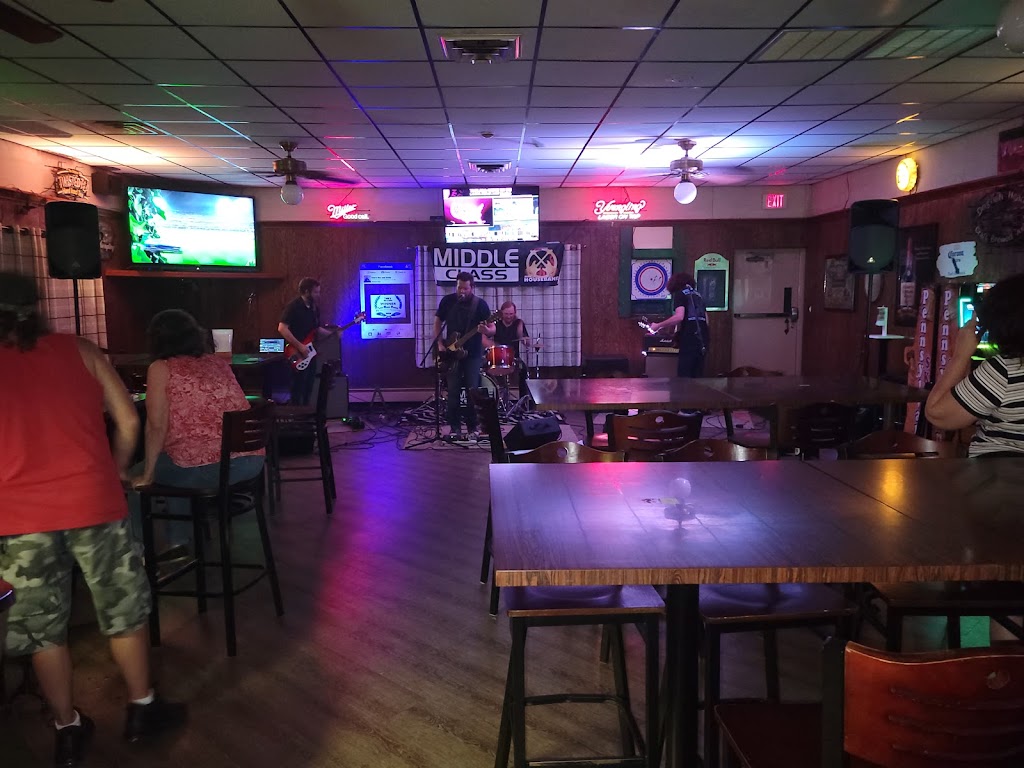 Tom's Bar & Grille 19468