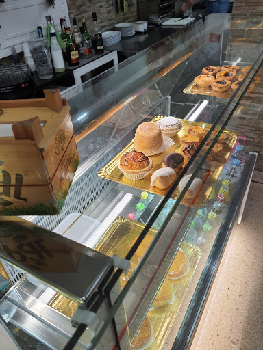Pastelaria Luar de Prata no Lisboa, Lisboa