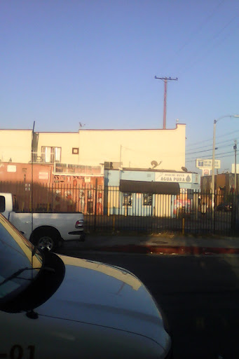 Market «Whittier Market», reviews and photos, 4045 Whittier Blvd, Los Angeles, CA 90023, USA