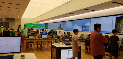 Computer Store «Microsoft Store», reviews and photos, 162 South Avenue, Bloomington, MN 55425, USA