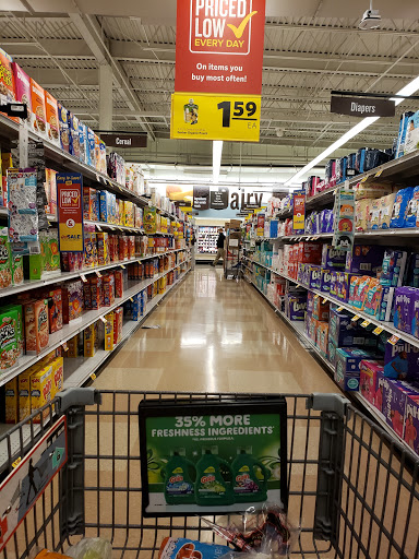 Grocery Store «Food Lion», reviews and photos, 907 S Chapel St, Newark, DE 19713, USA