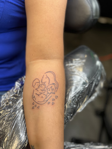 Explore lizard tattoo ideas, creative tattoo ideas in Brentwood, available at Ink Addiction