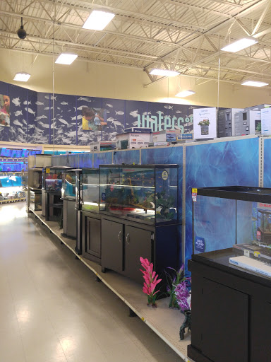 Pet Supply Store «PetSmart», reviews and photos, 21 Trader Ln, Williston, VT 05495, USA