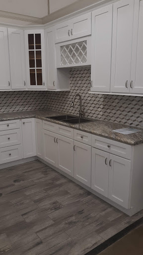 Home Improvement Store «Surplus Warehouse», reviews and photos, 2000 Avondale Dr, Durham, NC 27704, USA