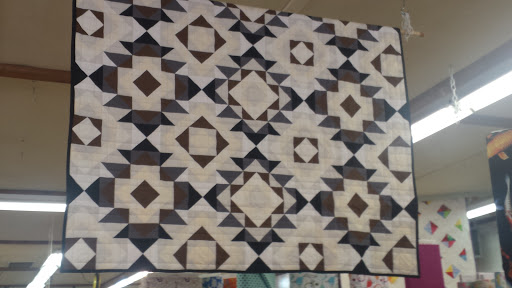 Quilt Shop «Thistle Dew Quilt Shoppe», reviews and photos, 10127 Fair Oaks Blvd, Fair Oaks, CA 95628, USA
