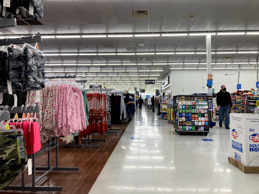 Discount Store «Walmart», reviews and photos, 235 Queen St, Southington, CT 06489, USA