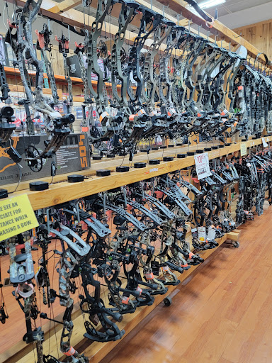 Outdoor Sports Store «Fin Feather Fur Outfitters - Canton», reviews and photos, 4080 Belden Village St NW, Canton, OH 44718, USA