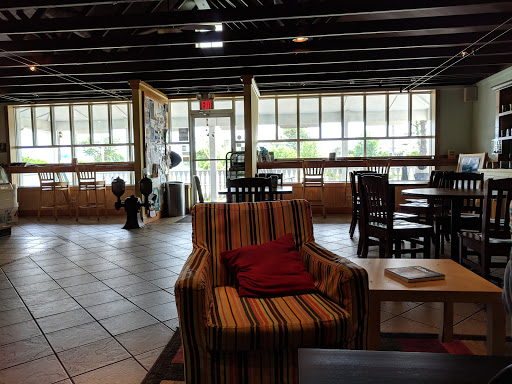 Coffee Shop «Front Porch Cafe», reviews and photos, 300 US-64, Manteo, NC 27954, USA