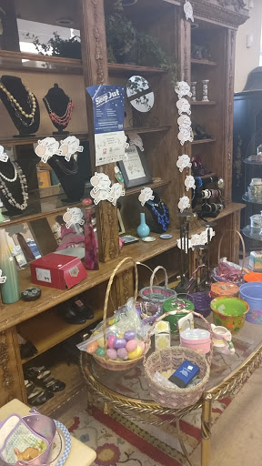 Thrift Store «Lords Place Inc», reviews and photos