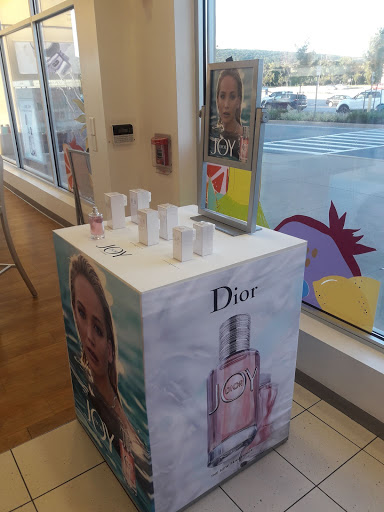 Hair Salon «Ulta Beauty», reviews and photos, 2835 Concord Rd, York, PA 17402, USA