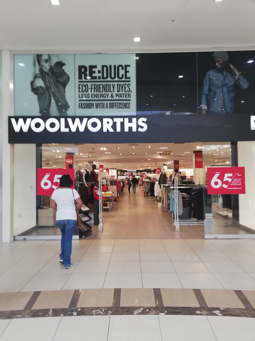Woolworths Trade Route Mall