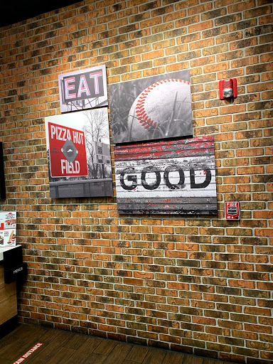 Pizza Hut image