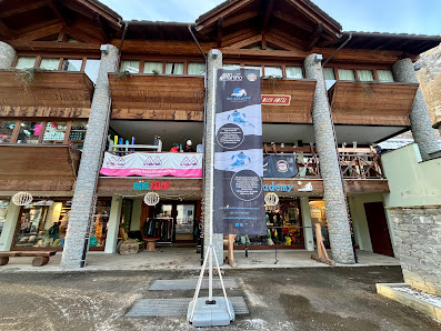 Ski Academy Alagna Monterosa Frazione Bonda, 13021 Alagna Valsesia VC, Italia