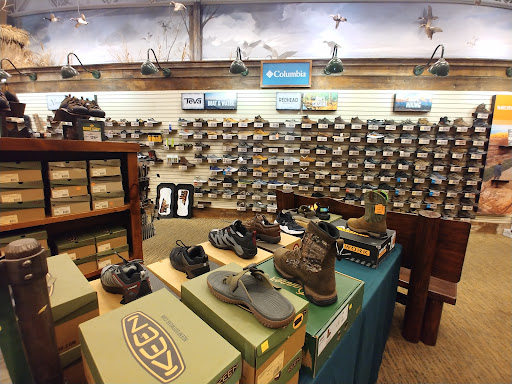 Sporting Goods Store «Bass Pro Shops», reviews and photos, 7000 Arundel Mills Cir, Hanover, MD 21076, USA