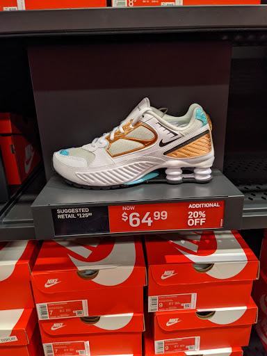Clothing Store «Nike Factory Store», reviews and photos, 241 Fort Evans Road Northeast #510, Leesburg, VA 20176, USA