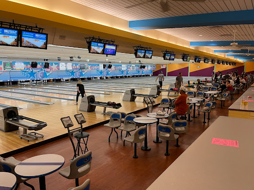 Bowling Alley «Centennial Lanes», reviews and photos, 110 E 9th Ave, Longmont, CO 80504, USA