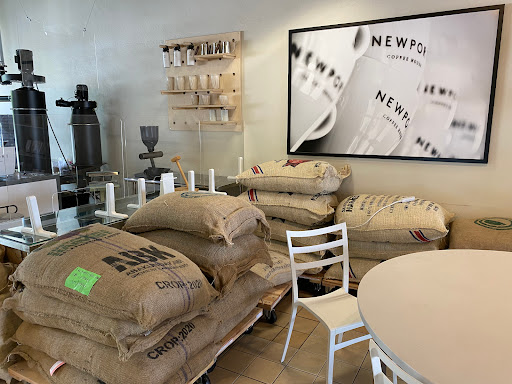 Cafe «Newport Coffee House», reviews and photos, 1121 Half Day Rd, Bannockburn, IL 60015, USA