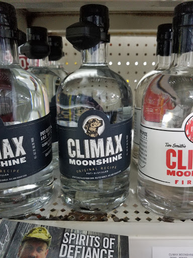 Liquor Store «Honey Creek Package Store», reviews and photos, 1120 NorTec Dr SE, Conyers, GA 30013, USA