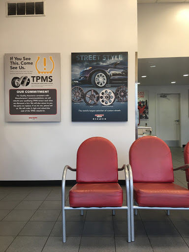 Tire Shop «Discount Tire Store - Murray, UT», reviews and photos, 120 E 4500 S, Murray, UT 84107, USA