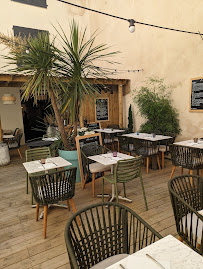 Atmosphère du Restaurant Le Verre Bouteille La Rochelle - n°6