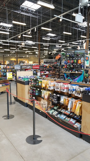 Camping Store «REI», reviews and photos, 350 Independence Blvd, Virginia Beach, VA 23462, USA